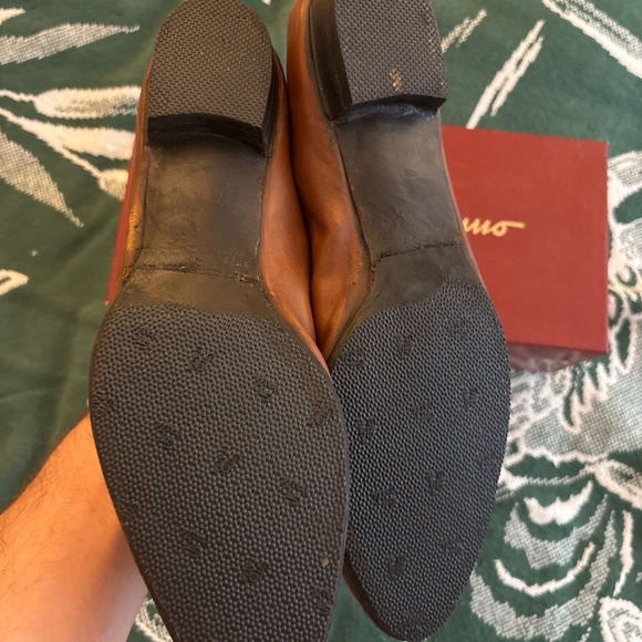 Vintage Salvatore Ferragamo Flats/Loafers - Picture 3 of 4